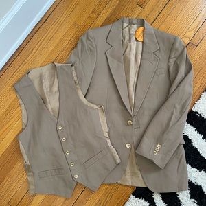 VTG 60s / 70s Gentry Tan Suit Vest & Blazer Set